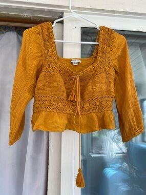 American Eagle Outfitters Ochre Crochet Tie-Front Peasant Top